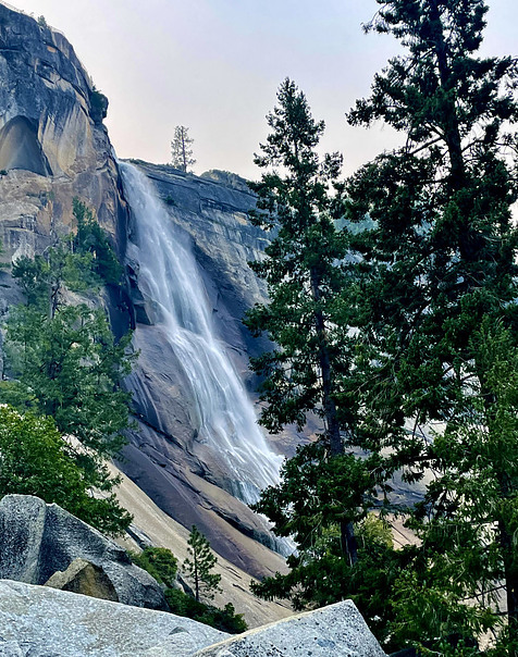 <img alt="Nevada Falls hurried plunge down the granite slopes in Yosemite National Park.">